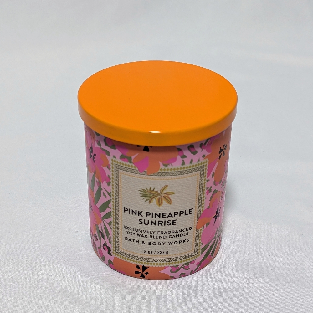 Bath & Body Works Pink Pineapple Sunrise Candle 8 oz Tropical Soy Wax Blend